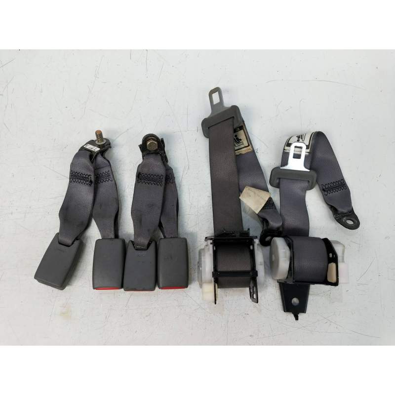 Recambio de juego cinturones trasero para mazda 6 monovolumen (gy) 2.0 diesel cat referencia OEM IAM   5P