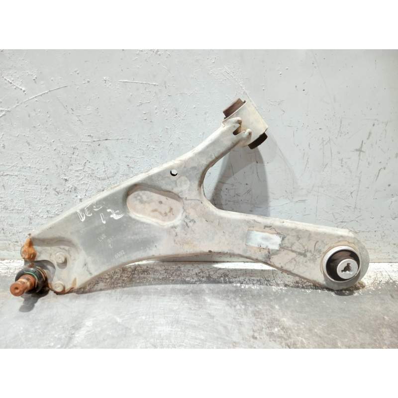 Recambio de brazo suspension inferior delantero izquierdo para citroën c4 1.2 puretech 130 referencia OEM IAM   
