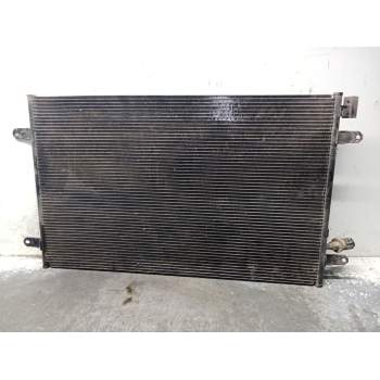 CONDENSADOR / RADIADOR AIRE ACONDICIONADO 4F0260401M 2004