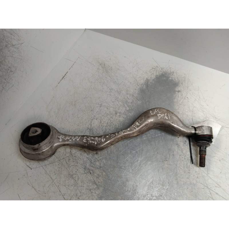 Recambio de brazo suspension inferior delantero derecho para bmw serie 3 coupe (e92) 320d referencia OEM IAM   