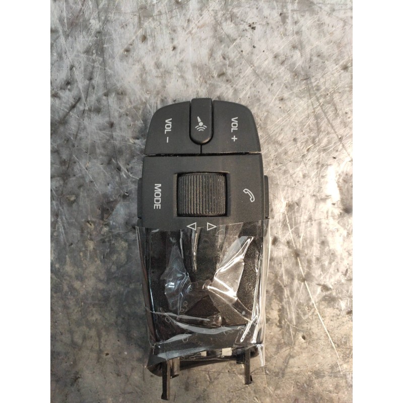 Recambio de mando multifuncion para seat ibiza sc (6j1) bocanegra referencia OEM IAM 6J0959441A  