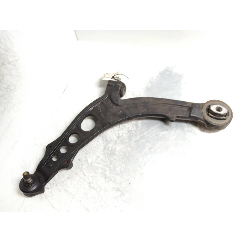 Recambio de brazo suspension inferior delantero izquierdo para fiat punto berlina (188) 1.2 cat referencia OEM IAM   