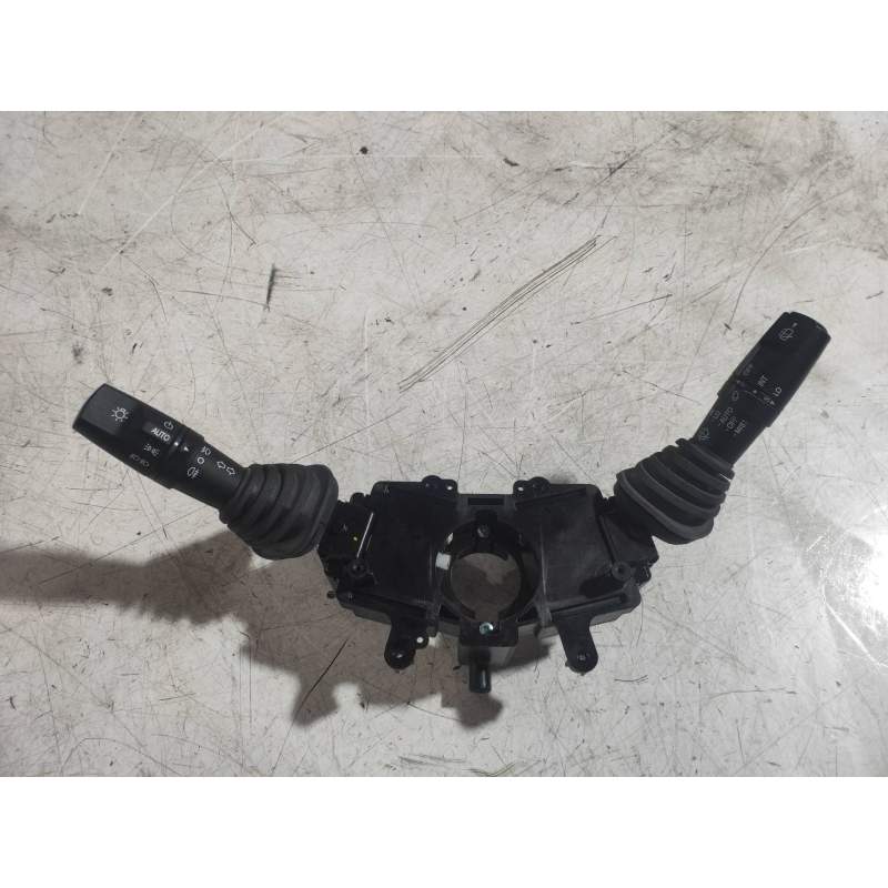 Recambio de mando luces para chevrolet captiva 3.2 v6 ltx referencia OEM IAM   2006