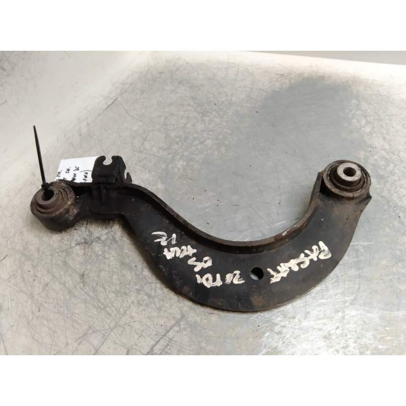 Recambio de brazo suspension superior trasero izquierdo para volkswagen passat variant (3c5) advance referencia OEM IAM  20TDI 2
