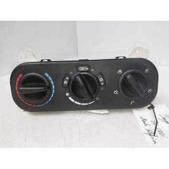 MANDO CALEFACCION / AIRE ACONDICIONADO P5511187AA 