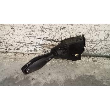 MANDO LUCES 8A6T13335BC 
