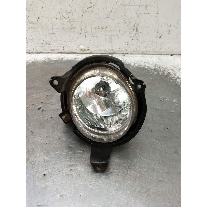 Recambio de faro antiniebla derecho para ssangyong rodius i 2.7 xdi referencia OEM IAM   2005