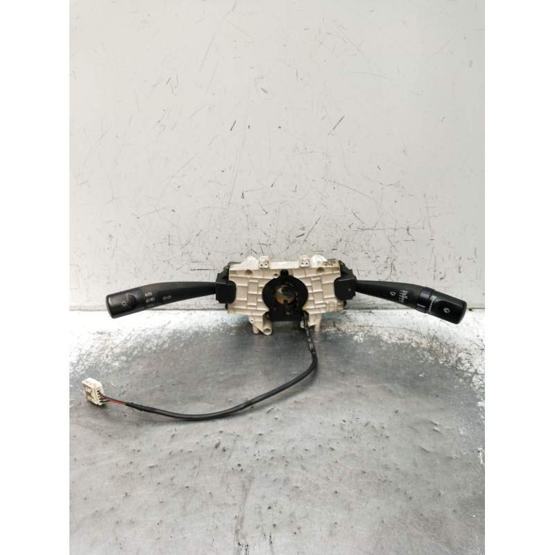 Recambio de mando luces para ssangyong rodius i 2.7 xdi referencia OEM IAM 8591021421 6063AC1000 2005