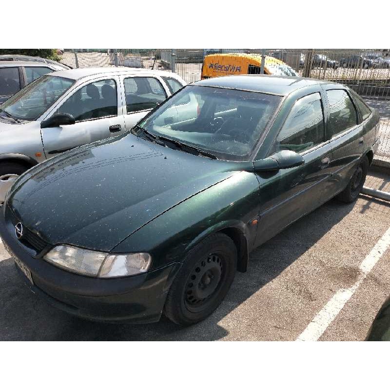 opel vectra b berlina del año 1998