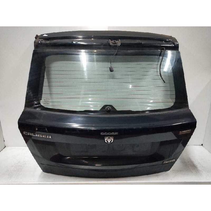 Recambio de porton trasero para dodge caliber 2.0 16v crd cat referencia OEM IAM   