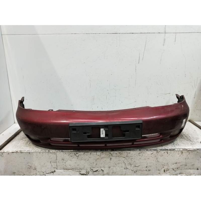 Recambio de paragolpes delantero para daewoo nubira berlina 2.0 cat referencia OEM IAM   