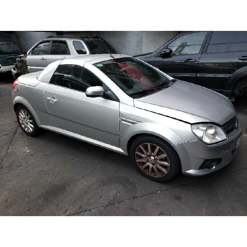 opel tigra twin top del año 2004