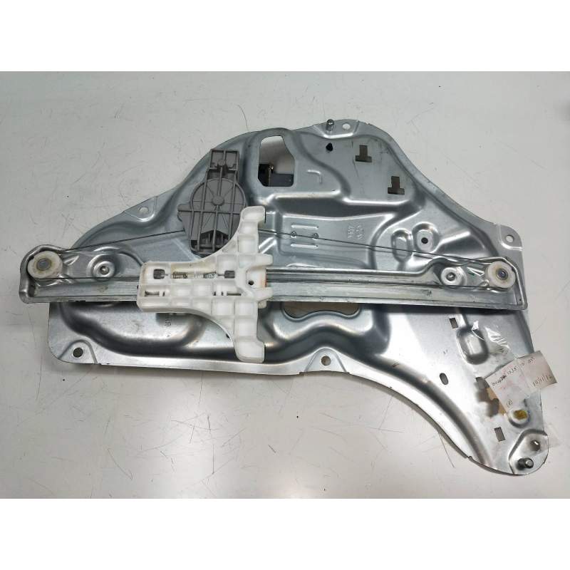 Recambio de elevalunas trasero derecho para hyundai ix35 referencia OEM IAM 402353B  5P