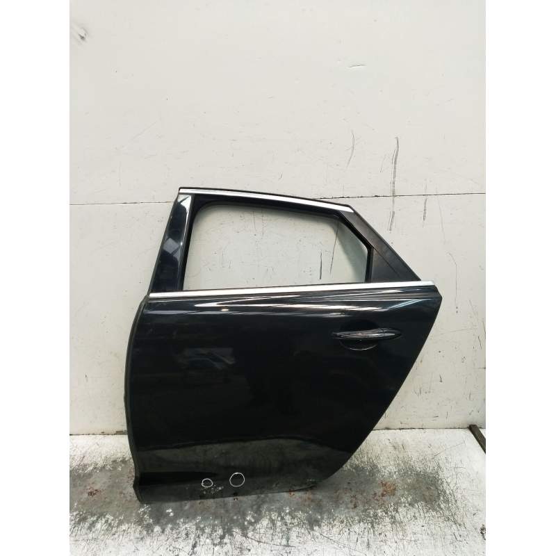 Recambio de puerta trasera izquierda para jaguar xj luxury referencia OEM IAM VER FOTOS 5P 2009