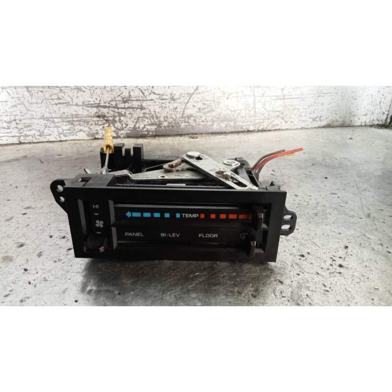 Recambio de mando calefaccion / aire acondicionado para chrysler le baron turbo cabrio referencia OEM IAM   LEBARON