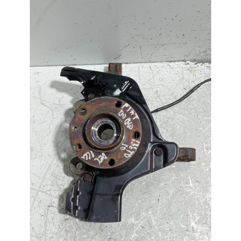 Recambio de mangueta delantera izquierda para fiat doblo active referencia OEM IAM  13JTD 2010
