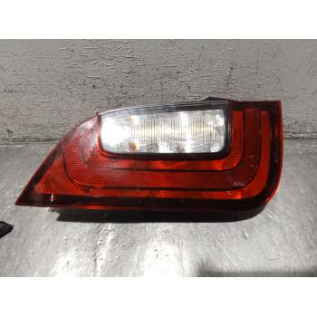 PILOTO TRASERO IZQUIERDO 1ST945095E 16111F 