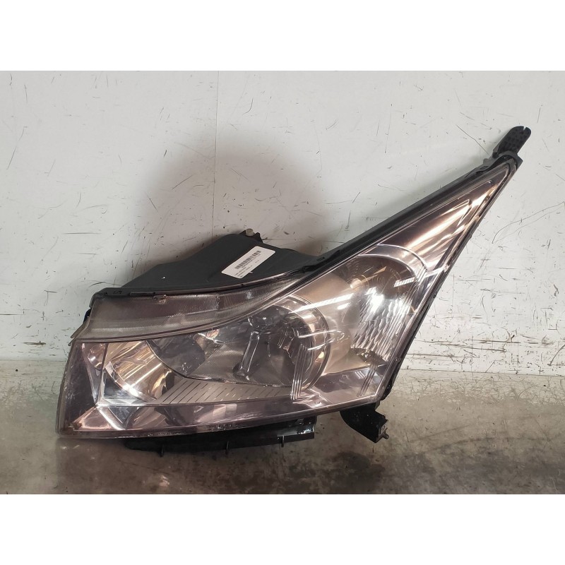 Recambio de faro izquierdo para chevrolet cruze ls referencia OEM IAM   