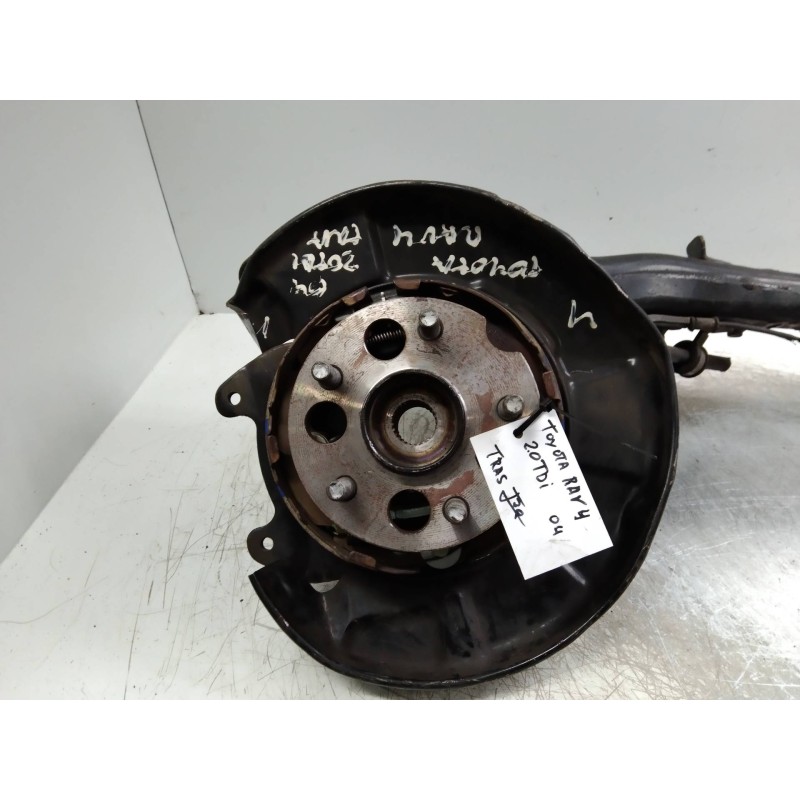 Recambio de mangueta trasera izquierda para toyota rav 4 (a2) 2.0 d-4d sol 4x4 (2003) referencia OEM IAM   