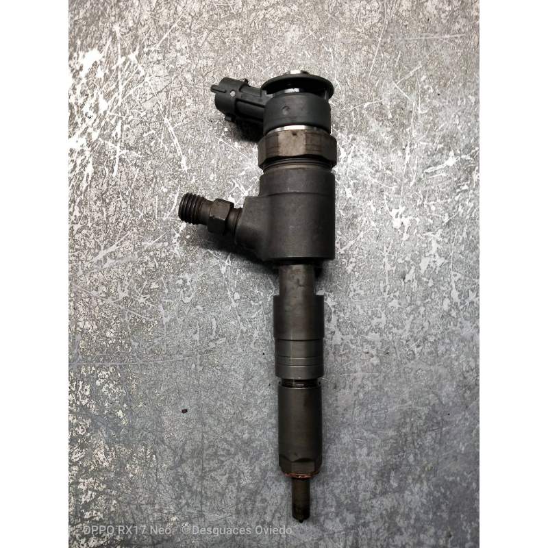Recambio de inyector para citroën c3 hdi 70 furio referencia OEM IAM 0445110252  BOSCH