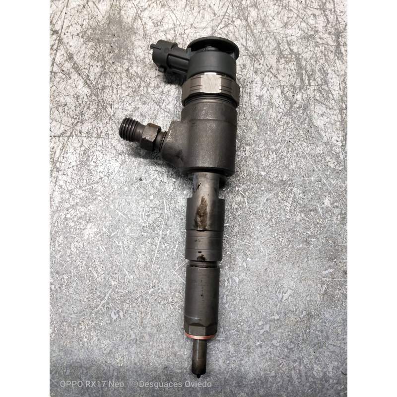 Recambio de inyector para citroën c3 hdi 70 furio referencia OEM IAM 0445110252  BOSCH