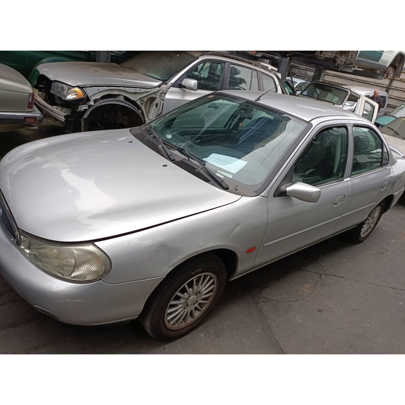 ford mondeo berlina (gd) del año 2000