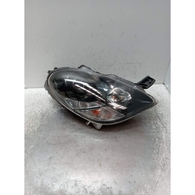 Recambio de faro derecho para citroën c-zero referencia OEM IAM   