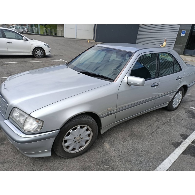 mercedes clase c (w202) berlina del año 1998