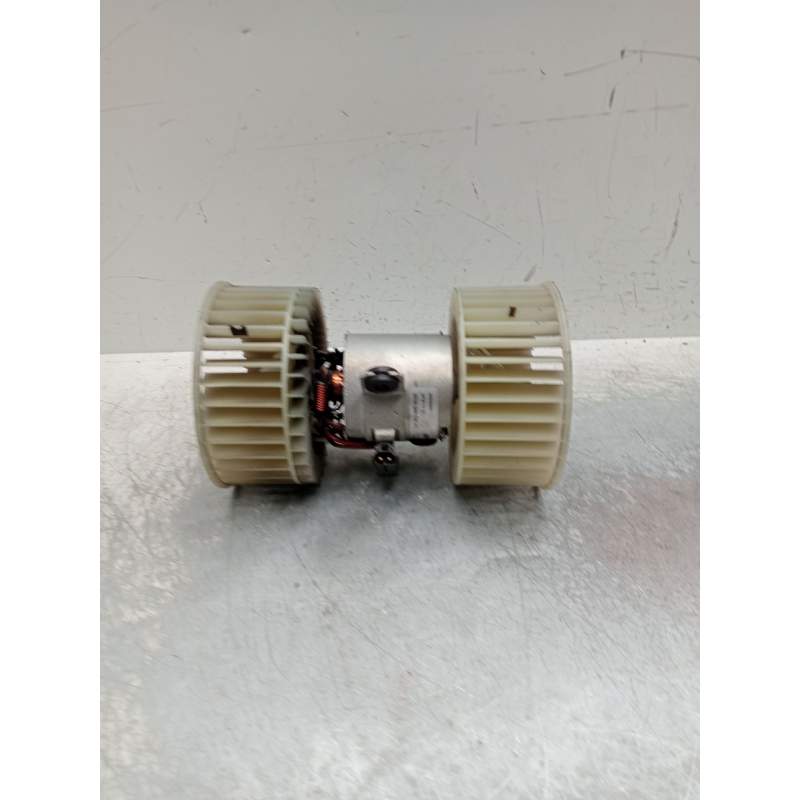Recambio de motor calefaccion para bmw 5 touring (e39) 525 d referencia OEM IAM 99000053 8ew009100371 