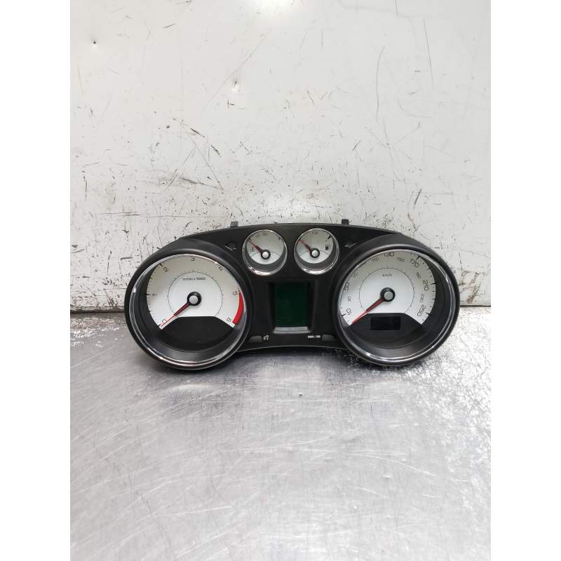 Recambio de cuadro instrumentos para peugeot 308 referencia OEM IAM 96666425 503001556211 2007