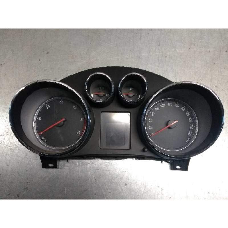 Recambio de cuadro instrumentos para opel insignia berlina 2.0 16v cdti referencia OEM IAM 13327309 20CDTI 2008