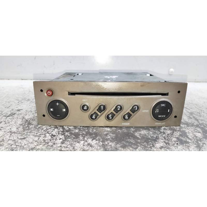 Recambio de sistema audio / radio cd para renault scenic ii authentique referencia OEM IAM 8200633644  2003