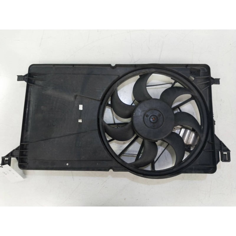 Recambio de electroventilador para volvo c30 2.0 16v cat referencia OEM IAM 3M5H8C607RH 0130307072 