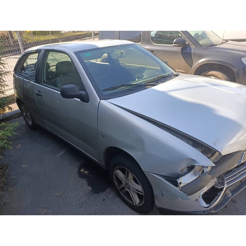 seat ibiza (6k1) del año 2000