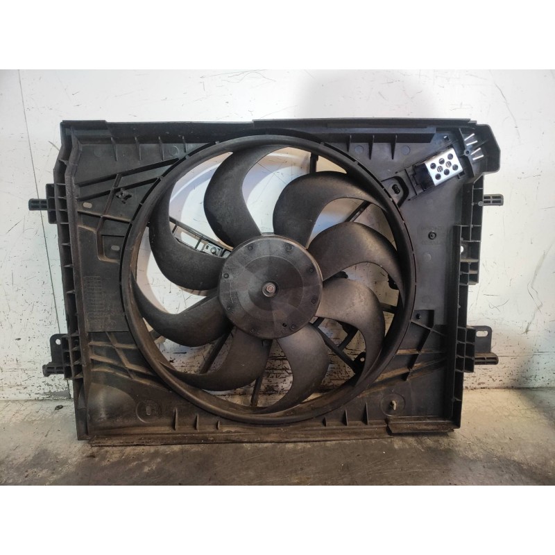 Recambio de electroventilador para renault captur life referencia OEM IAM 214818009R  