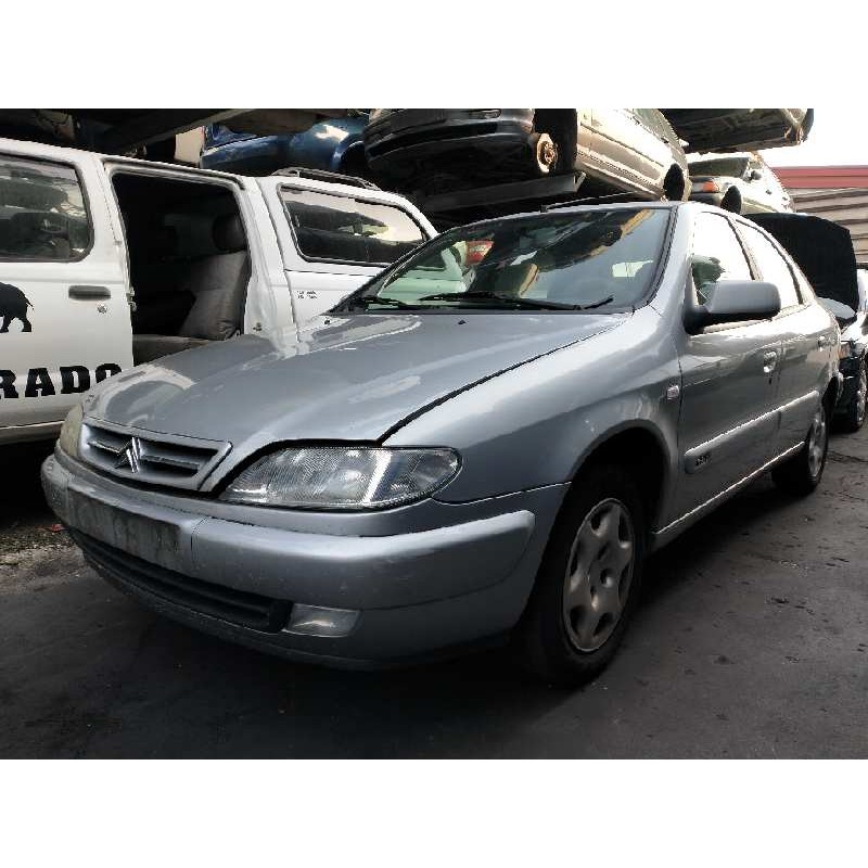 citroen xsara berlina del año 2000