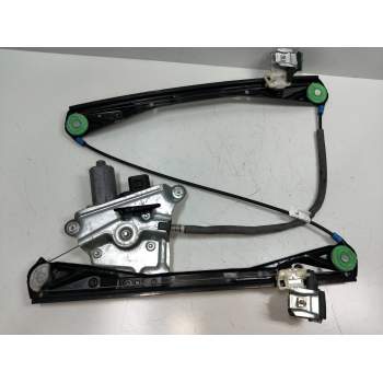 ELEVALUNAS DELANTERO DERECHO 991133XXX 4P