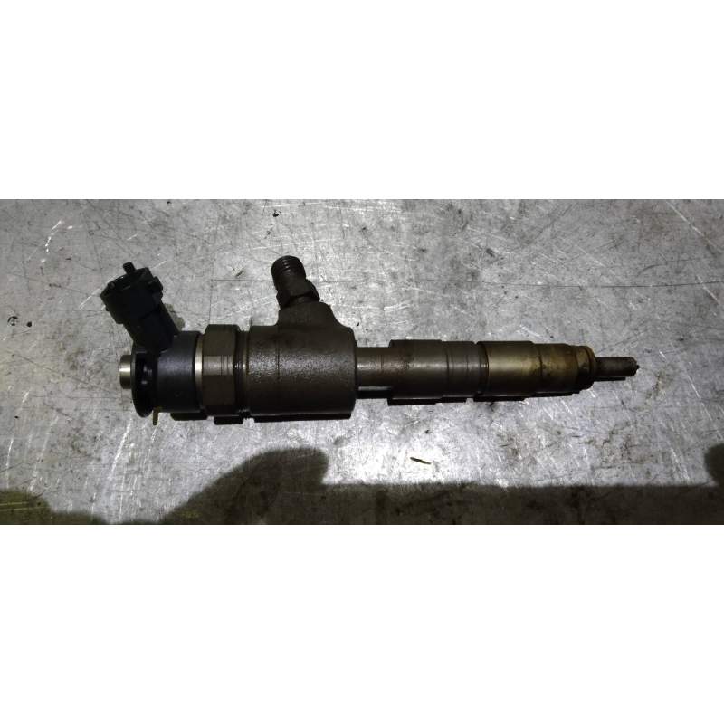 Recambio de inyector para citroën berlingo station wagon seduction referencia OEM IAM 0445110340  
