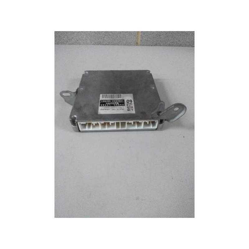 Recambio de centralita motor uce para toyota previa (r30) 2.0 turbodiesel cat referencia OEM IAM 8966128890 1758005321 1CDFTV MT