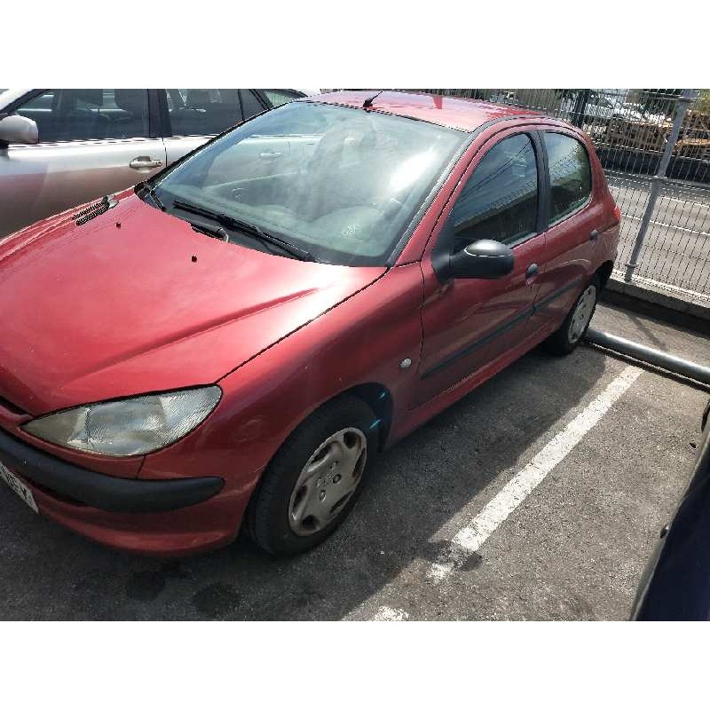 peugeot 206 berlina del año 2001