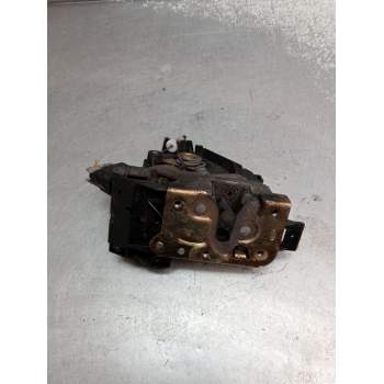 MOTOR CIERRE CENTRALIZADO TRASERO DERECHO 5P 1998