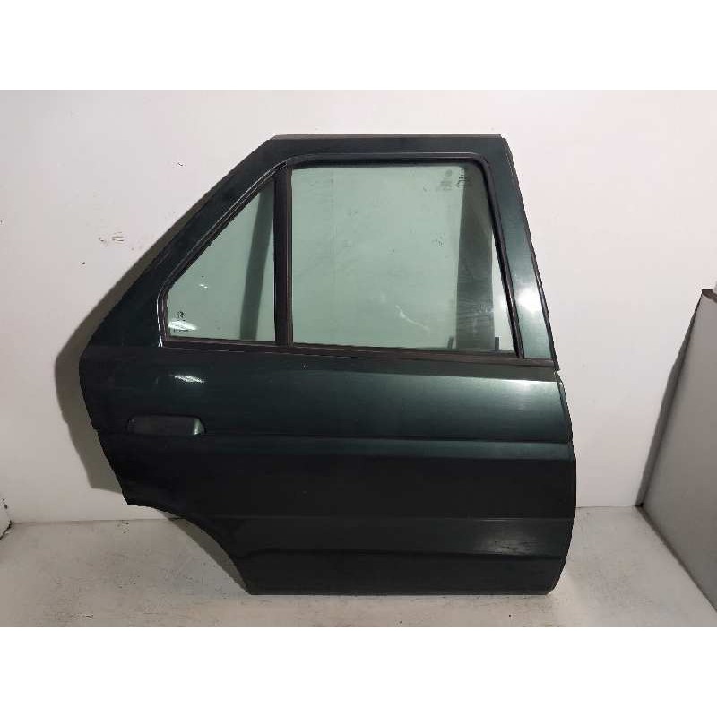 Recambio de puerta trasera derecha para alfa romeo 155 2.5 turbodiesel referencia OEM IAM   