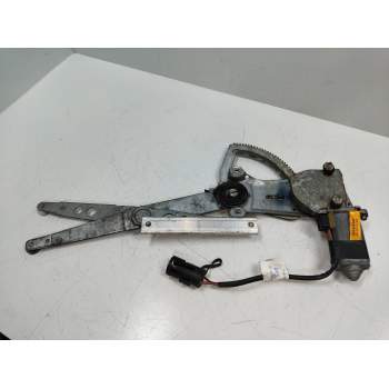 ELEVALUNAS DELANTERO DERECHO 680167414000 4P