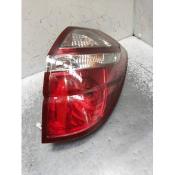 PILOTO TRASERO DERECHO 22020952 A045053 