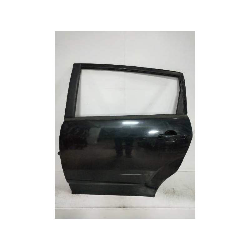 Recambio de puerta trasera izquierda para toyota corolla verso (e12) referencia OEM IAM  5P 2004