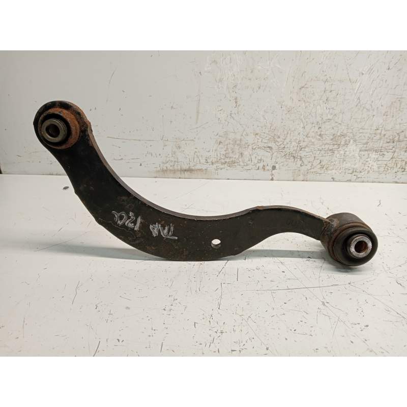 Recambio de brazo suspension superior trasero izquierdo para toyota auris business referencia OEM IAM   