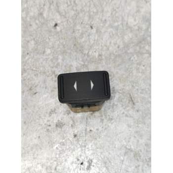 MANDO ELEVALUNAS DELANTERO DERECHO 5P