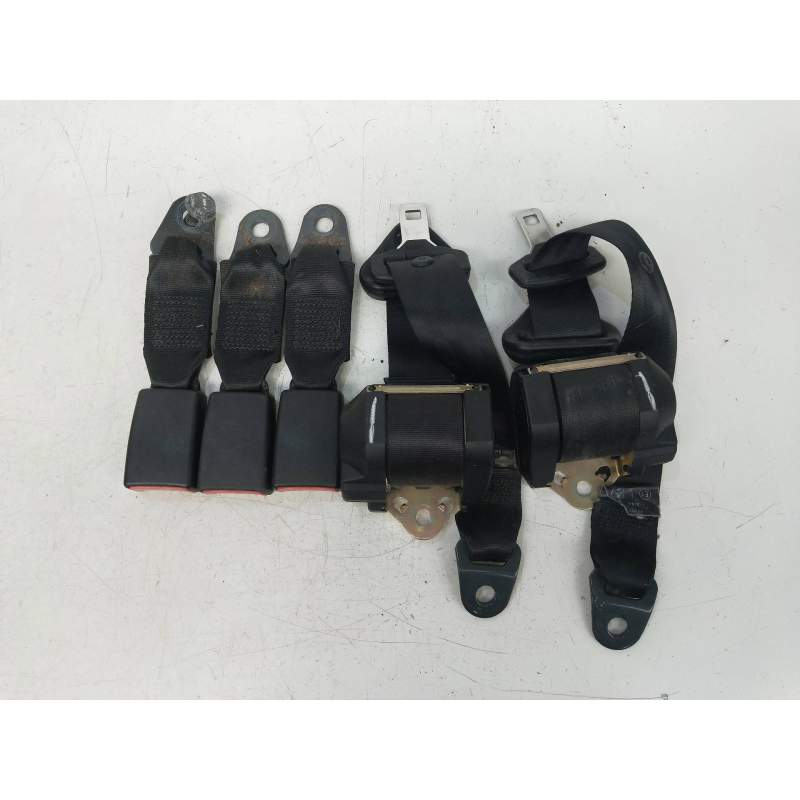 Recambio de juego cinturones delantero para nissan micra (k12e) 1.2 cat referencia OEM IAM   5P