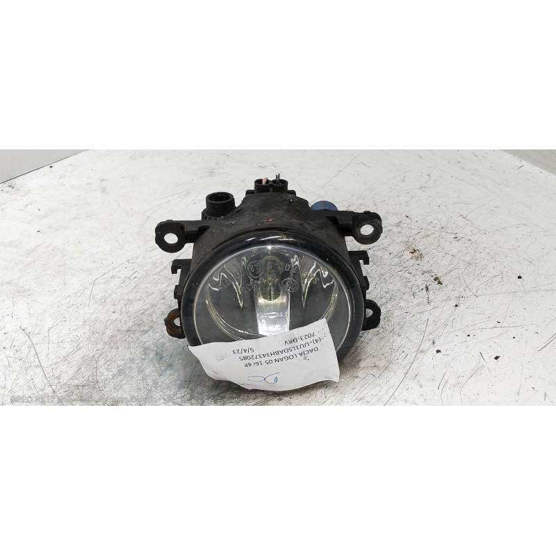 Recambio de faro antiniebla derecho para dacia logan ambiance referencia OEM IAM 8200074008  
