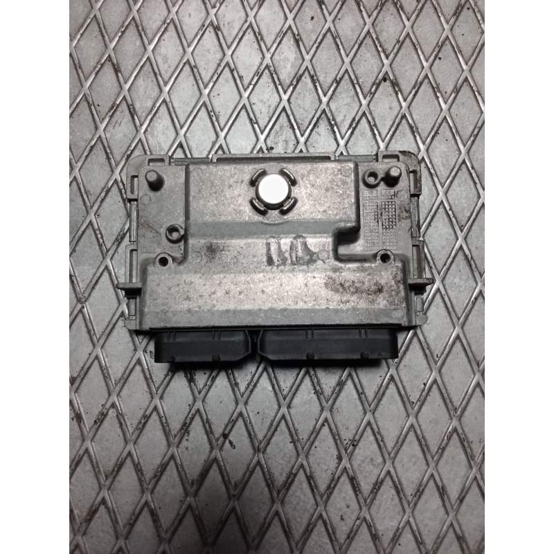 Recambio de centralita motor uce para skoda fabia (5j2 ) urban referencia OEM IAM 5WA11018 03E906019AE 